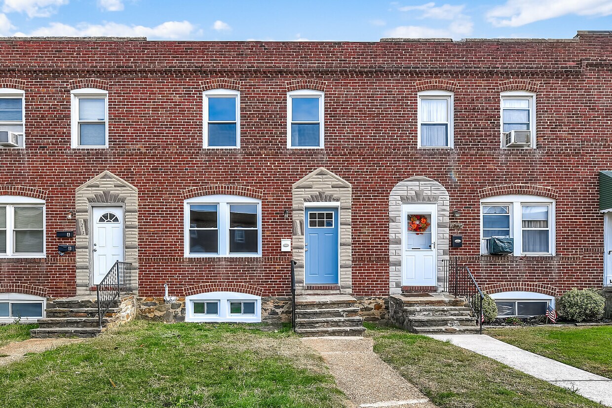 4 Bedroom Rowhome Baltimore City Townhouse for Rent in Baltimore, MD