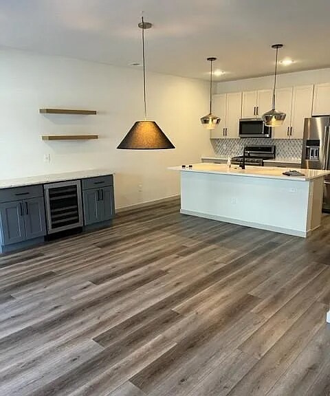 Foto del edificio - 6364 Nelson Ct
