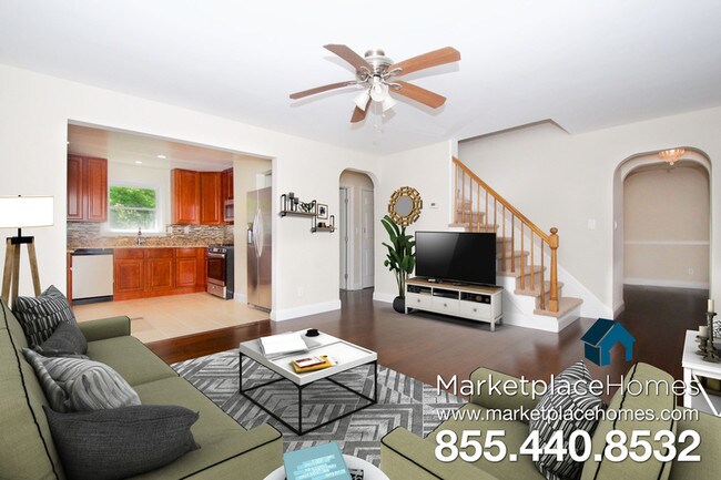 Foto del edificio - 221 Elmore Ave