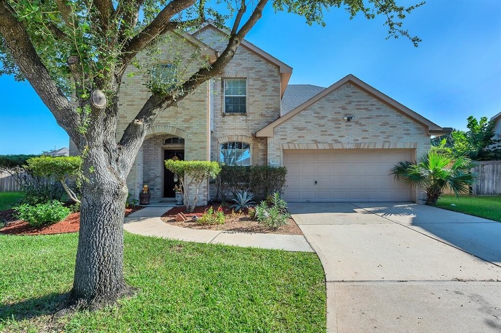 Foto principal - 16222 Wilmington Park Ln