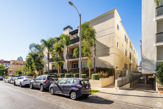 Exterior - 1235 Granville Ave