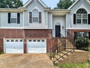 Building Photo - 748 Dover Glen Dr