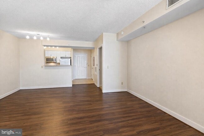 Foto del edificio - 555 Massachusetts Ave NW