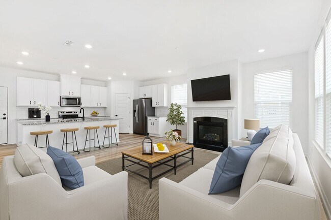 Foto del edificio - Rolesville Gem: Elegant 5-Bedroom Home with Modern Luxury Touches
