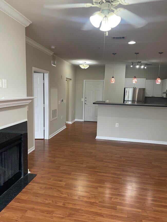 Foto del edificio - 3851 Aristotle Ct