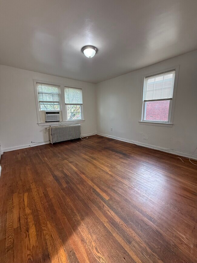 Foto del edificio - 4520 Eads St NE