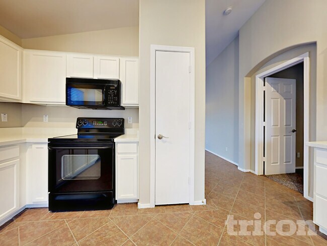 Foto del edificio - 11122 E Arbor Ave