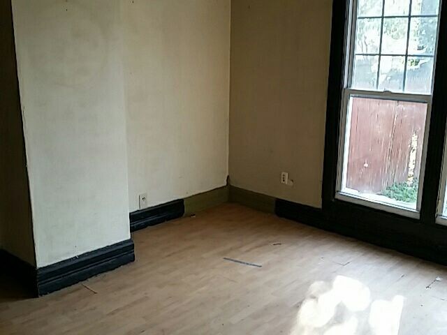 Building Photo - 126 Baltimore Ave