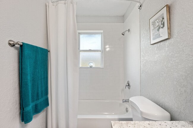 Interior Photo - Indian River Shores