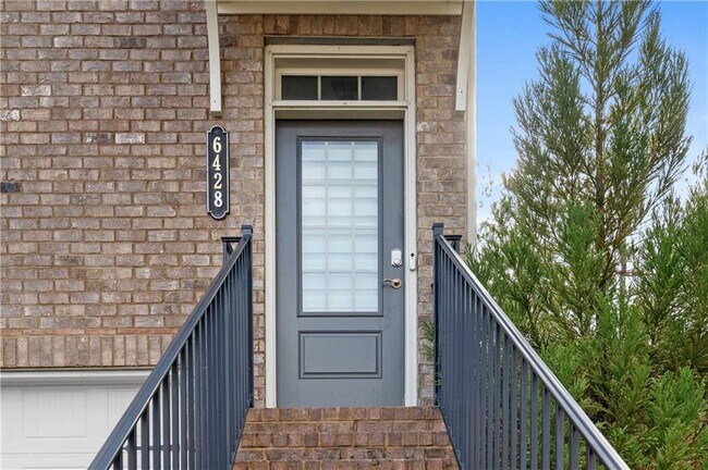 Building Photo - 6428 Brookside Dr SE
