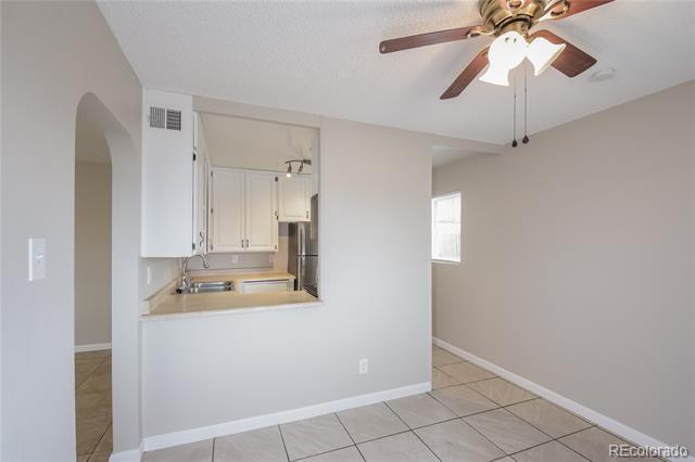 Building Photo - 9290 Ellen Ct
