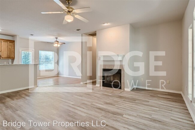 Foto del edificio - 3 br, 2 bath House - 7632 Craig Street