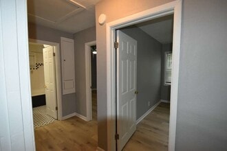 Building Photo - 10213 Fairland Dr