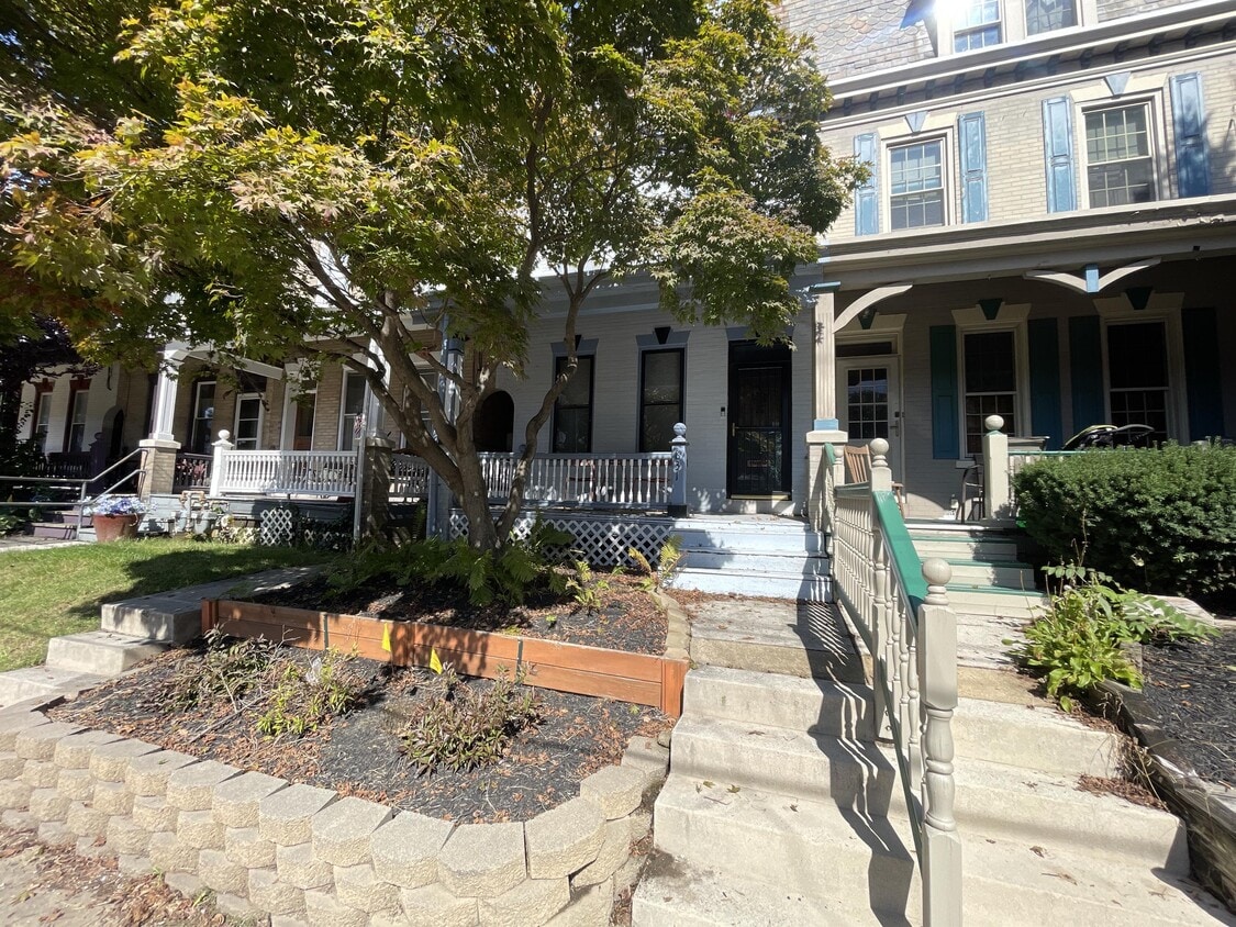 831 Columbia Ave, Lancaster, PA 17603 House Rental in Lancaster, PA