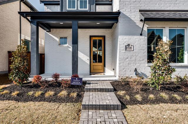 Building Photo - 15548 Desert Broom Rd