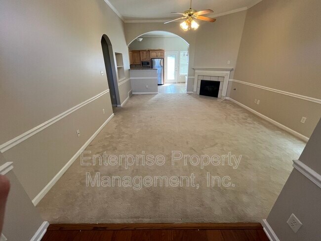 Foto del edificio - 6801 Shorey Ln