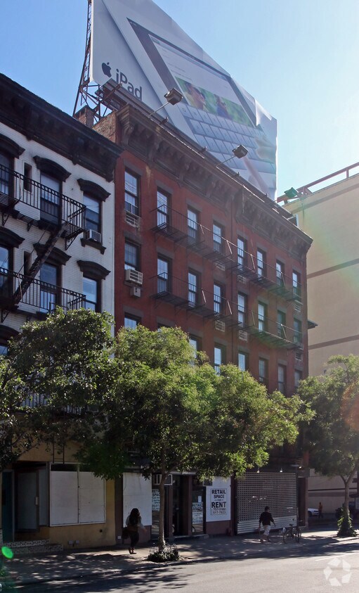 Foto del edificio - 313 E 60th St