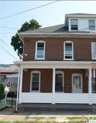 Building Photo - 419 Porter St