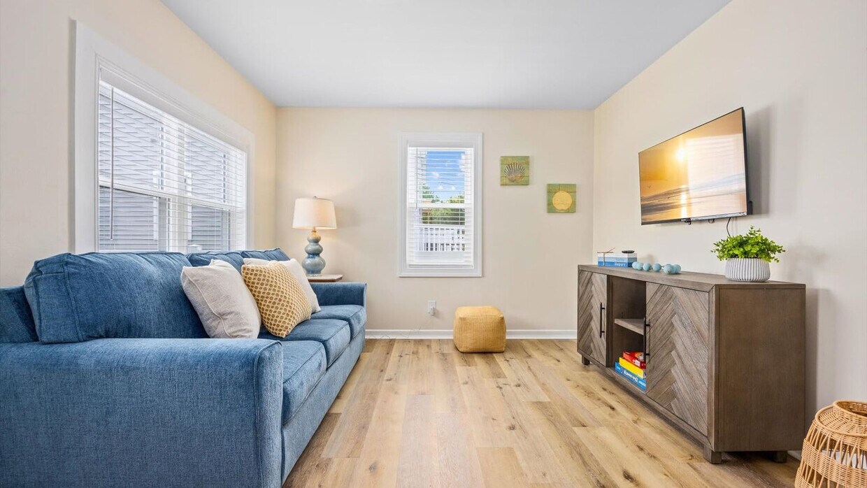 Foto principal - 124 W Heather Rd