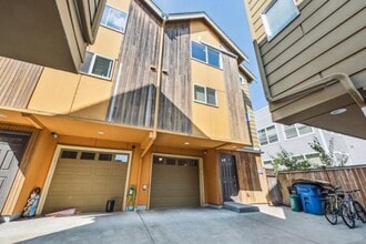 Building Photo - 2116 W Ruffner St