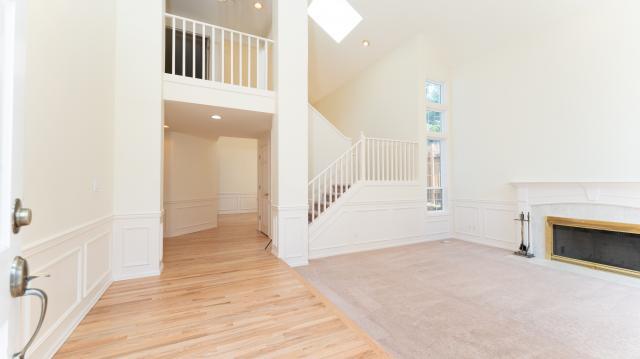 Foto del edificio - 4 bedroom in Bellevue WA 98006