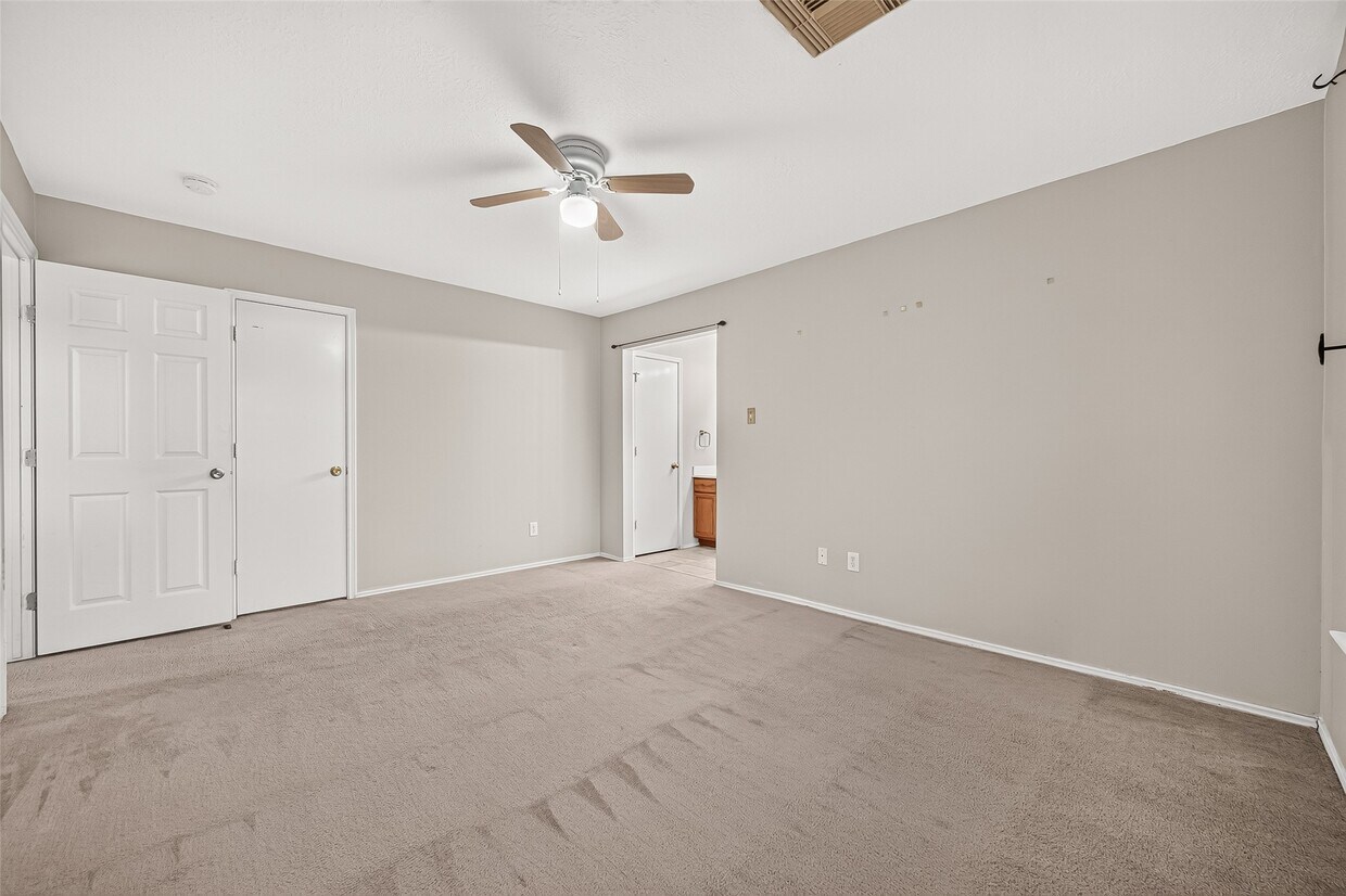 Foto del edificio - 10902 Primrose Acres Ln