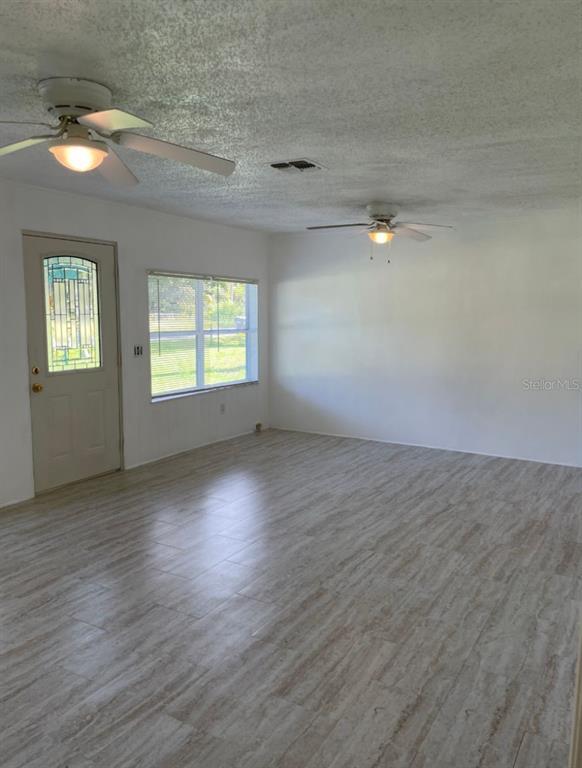 Foto del edificio - 2326 W Patterson St