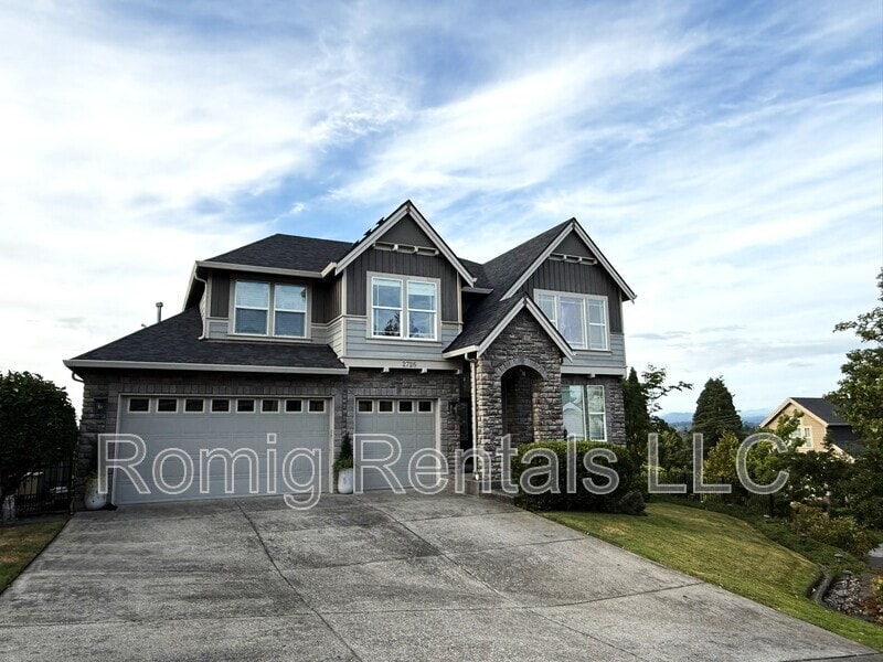 Foto principal - 2726 NE 159th Cir