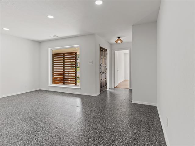 Foto del edificio - 7605 Meadow Oaks Dr