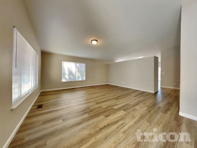 Building Photo - 18296 Lanceleaf Ct