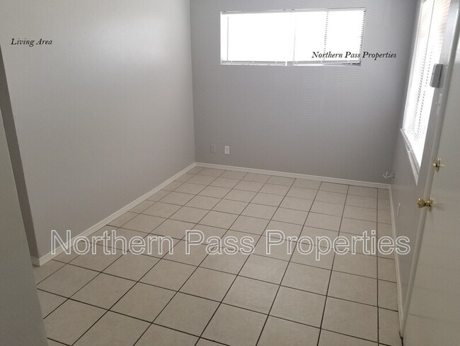 Building Photo - 4023 Thomason Ave