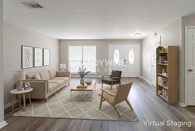 Building Photo - 6623 Kinlock Dr W