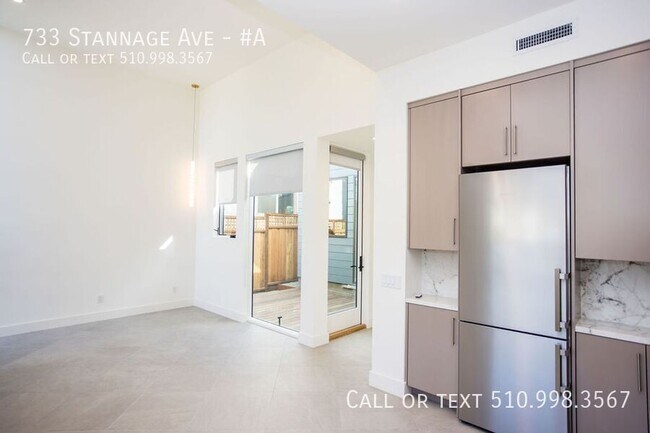 Foto del edificio - 733 Stannage Ave