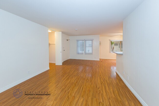 Foto del edificio - 740 S St Andrews Pl
