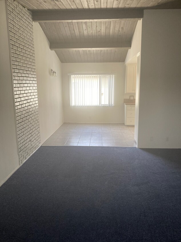 sala de estar - 4125 Palmyra Rd