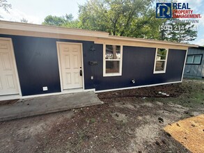 Building Photo - 34 Highland Pl