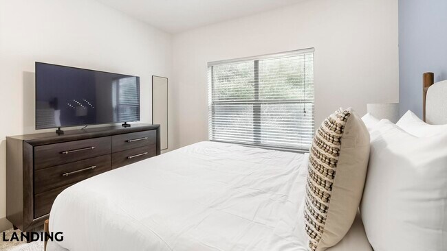 Foto del edificio - 660 Yorktown St