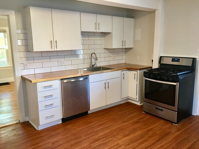 Foto del edificio - 209 1st St