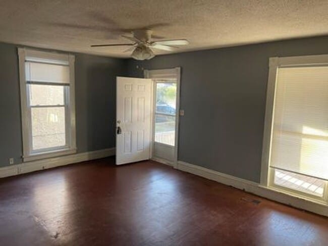 Photo - 4 bedroom house RVA North SIde