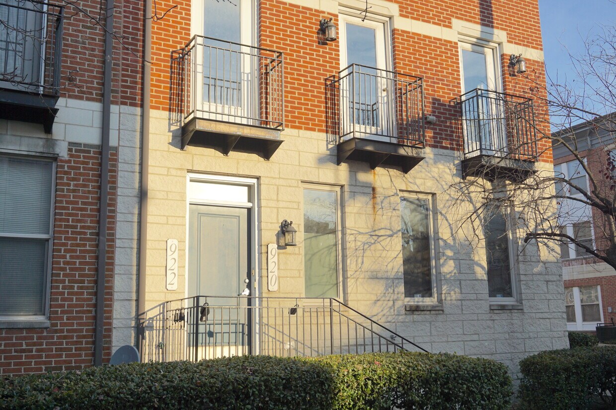 Foto principal - 920 E Lombard St
