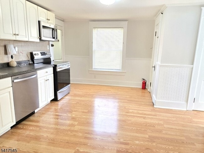 Foto del edificio - 51 Carrell Rd