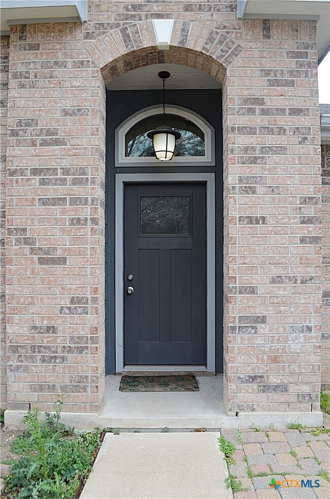 Foto del edificio - 423 Reservation Dr