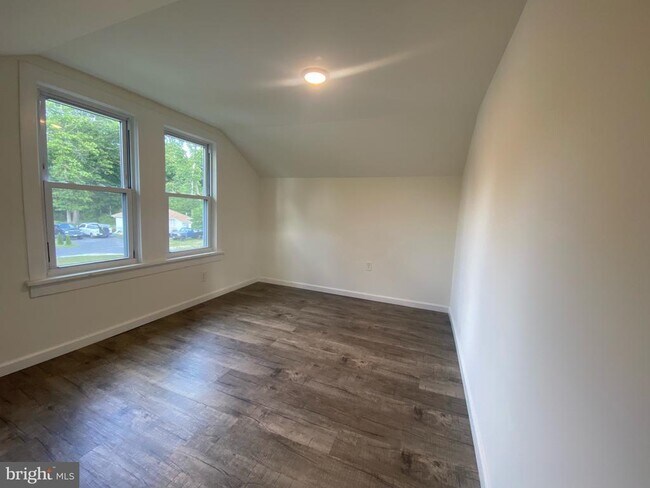 Building Photo - 3194-UNIT Black Horse Pike