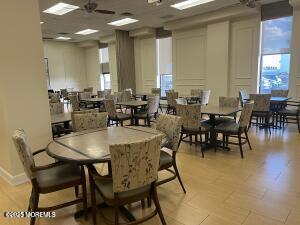 Foto del edificio - 787 Ocean Ave