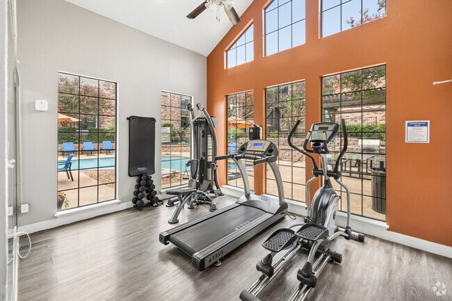 Interior Photo - Biltmore Park Apartments