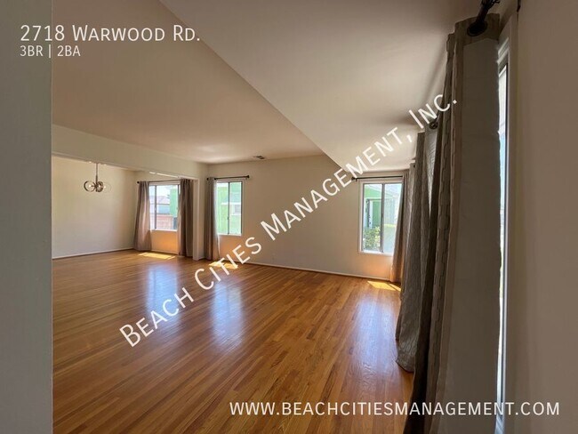 Building Photo - Spectacular House In Lakewood with large B...