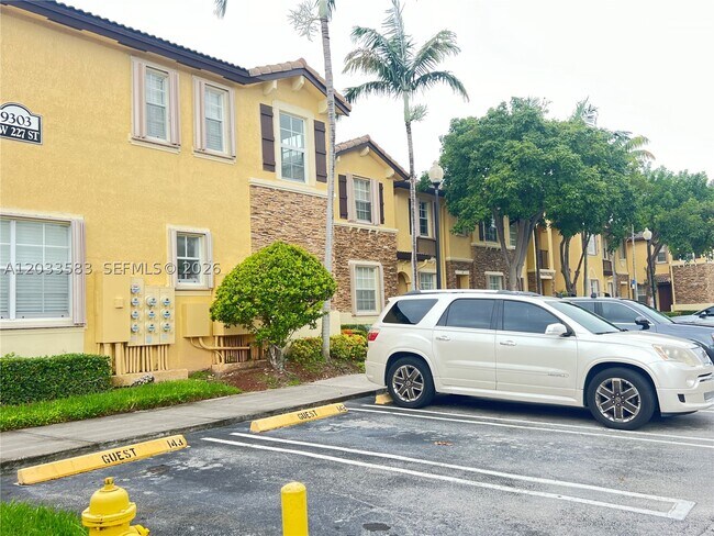 Foto del edificio - 9303 SW 227th St