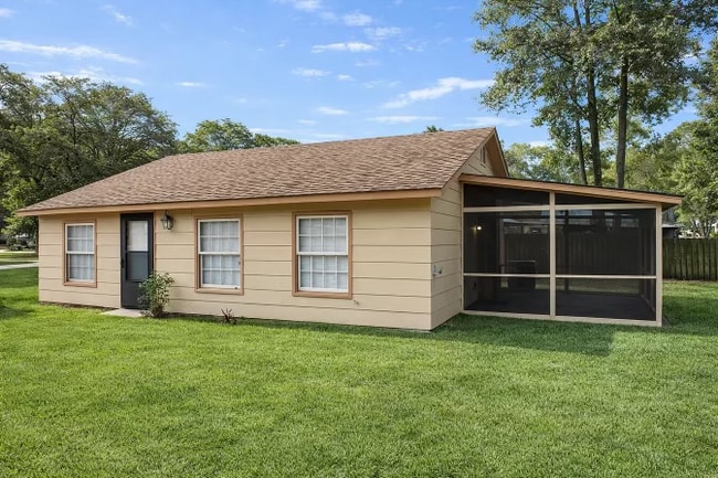 Foto del edificio - 2 Wallace Rd