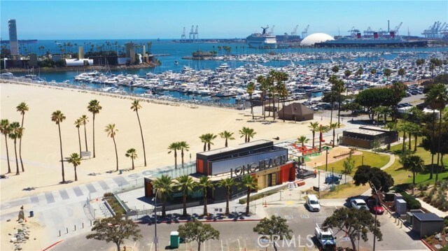 Building Photo - 800 E Ocean Blvd