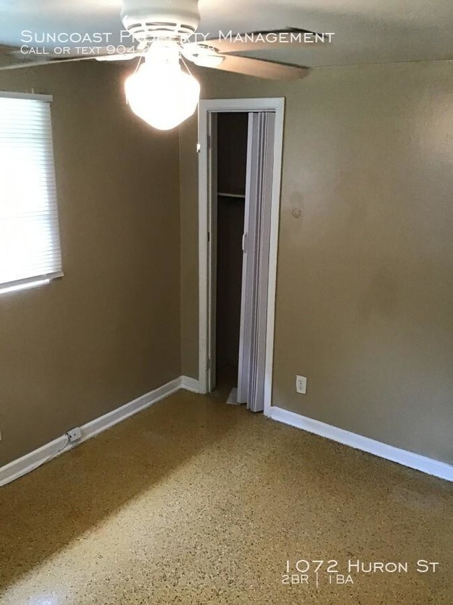 Building Photo - 2 bedroom in Jacksonville FL 32254